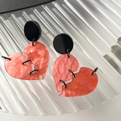 Lunivop New Fashion Personality Suturing Pink Broken Heart Earrings for Women Niche Design Acrylic Studs Sweet Cool Party Jewelry Gifts