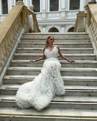 Lunivop Beauty Lush Ruffles Tiered Tulle Bridal Dressese For Wedding V Neck Mesh Wedding Gowns With Train Puffy Pleated Ruffled Dressing