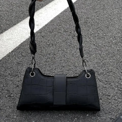 Lunivop Vintage Black Underarm Bag Women New High Street Crocodile Pattern Leather Handbag Female Elegant Messenger Bag Chic