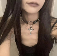 Lunivop New Fashion Punk Gothic Cross Heart Leather Choker Necklace for Women Girls Hiphop Cool Choker Party Jewelry Gift