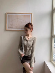 Lunivop Autumn/Winter 2024 New Jersey Shirt Shirt Buttons Decorated Irregular Design Sense Of Melard Wind Waist Shirt T-Shirt Women