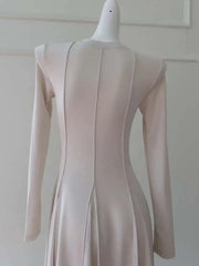 Lunivop Women's Elegant Stretch Knit Dresses O Neck Long Sleeve Sliming Pleated Hem Maxi Dress 2025 Autumn New Clothing