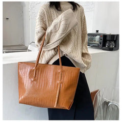 Lunivop Vintage Large Capacity Black Handbag Women Versatile Crocodile Pattern Tote Bag Ladies Fashion Leather Shoulder Bags