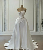 Lunivop Elegant Crystal Beaded Wedding Dresses A Line Strapless Wedding Dress Overskirts Plus Size Sweep Train Dubai Qatar