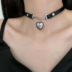 Lunivop Punk Y2K Charm Grunge Heart Pendant PU Leather Sexy Choker Vintage Necklaces for Women Spice Girls Goth Jewelry Accessories Gift