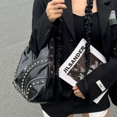 Lunivop Hot Girls Black Shoulder Bags Y2k Women Vintage Rivet Large Capacity Shoulder Crossbody Bag Ladies Retro Casual Handbag