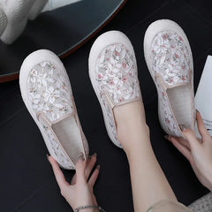 Lunivop New Fisherman Shoes Woman Mesh Breathable Flat Soft Bottom Casual Shoes for Women New Fashion Embroidery Thick Sole Loafers