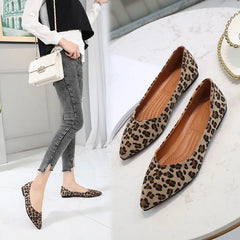 Lunivop Woman Leopard pattern flats soft bottom flock shoes women espadrilles pointed toe ballerina ladies shoes animal prints moccasins