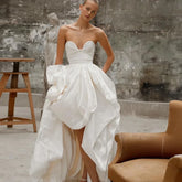 Lunivop Simple Strapless Sweetheart Wedding Dresses For Woman Puffy A Line Satin Sweep Train Bridal Gowns Formal Party Robe De Mariée