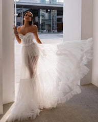 Lunivop Pretty Boho A-Line Tulle Wedding Dresses Sweetheart Neck Bride Robes Sexy Bridal Gowns Sleeveless Sheer Tulle Vestidos De Noiva