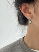 Lunivop New Trendy Simple Advanced Grey Pearl Heart Earrings for Women High-end Silver Needle Studs Sweet Elegant Party Jewelry