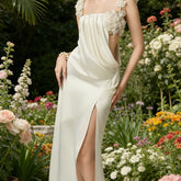 Lunivop Elegant Square Collar Flowers Sleeveless Ruched Straight Bride Wedding Dresses Bridal Gowns Customized