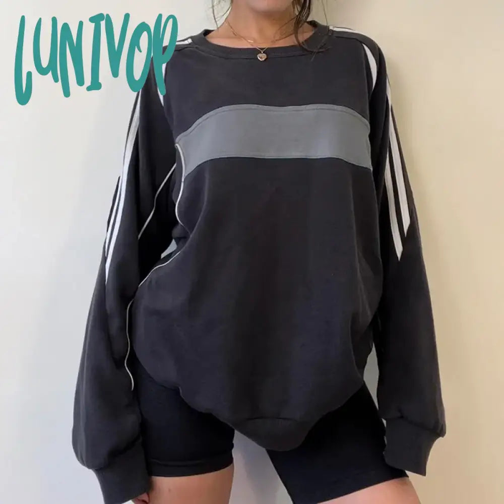 Lunivop Casual Black Patchwork Tops For Women Loose Long Sleeve O Neck Sweatshirt Autumn Y2K