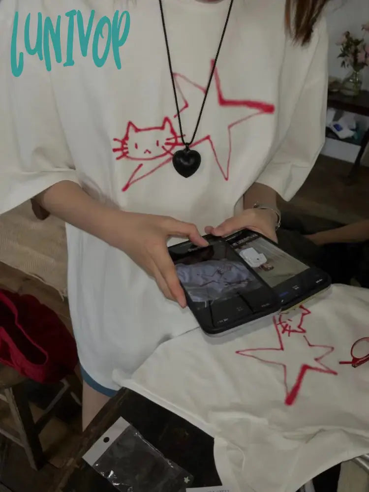 Lunivop Cat Star Print All Match T Shirts Women Casual Harajuku Fashion Tops Grunge Short Sleeve