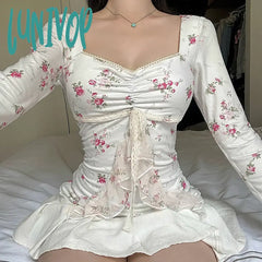 Lunivop Elegant Floral Printed Crop Top Square-Neck Lace-Trim Long Sleeve Ruffled Pleated Vintage