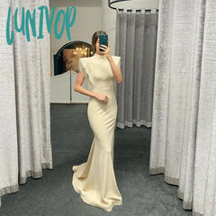 Lunivop Fashion High Neck Evening Dresses Sexy Floor-Length Mermaid Gown 2024 For Women Dubai Arab