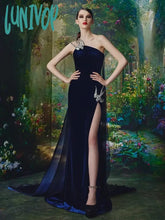 Lunivop Fashion Women Elegant Luxury Diamond Swallow Design Strapless Long Dress Formal Occasion