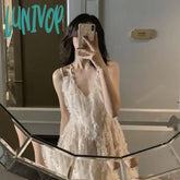 Lunivop Sexy V-Neck Dress Women Summer Holiday Beach Style Backless Sleeveless White&Black Long