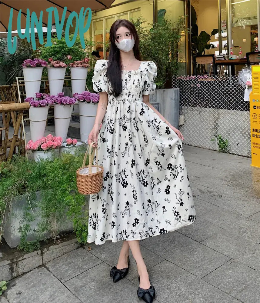Lunivop Summer Pleated Women Chiffon Dresses Casual Beach Holiday Short Sleeve Square Collar Woman