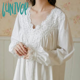 Lunivop Victorian Cotton Night Dress Women Autumn White Long Peignoir Large Size Vintage Robe Gown Romantic Nightgown Princess Sleepwear
