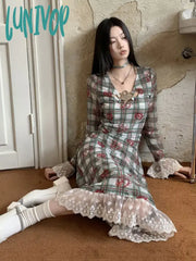 Lunivop Vintage Plaid Print Midi Dresses 2024 New Elegant Lace Spliced Birthday Vestidos Women