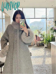 Lunivop Women Long Woolen Coat Faux Fur Collar Warm Coats Elegant Hepburn Style New Fashion For