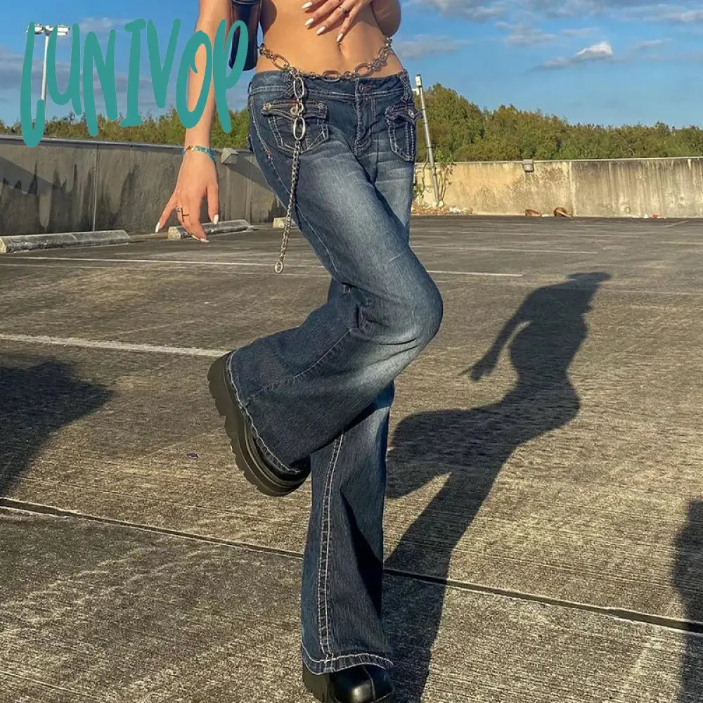 Lunivop Women Y2K Low Waisted Pants Graphic Stars Patterned Wide Leg Denim Jeans Straight Casual