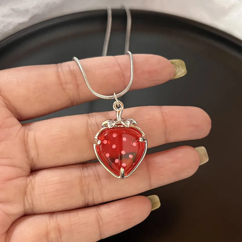 Lunivop Cute Pendant Necklaces For Wome Strawberry New Fashion Korean Sweet Fruit Drop Clavicle Chain Girl Birthday Party Jewelry Gifts