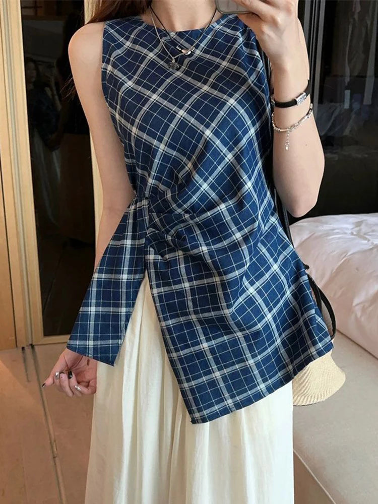 Lunivop Vintage Slit Plaid Tanks Women Casual O Neck Sleeveless Korean Retro Tanks Summer Simple Design Female Elegant Tops New
