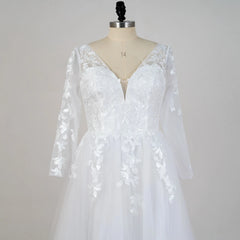 Lunivop  V Neck Bridal Gowns Lace Applique White Full Sleeve Robe De Mariée New Summer Wedding Dresses Royal Women