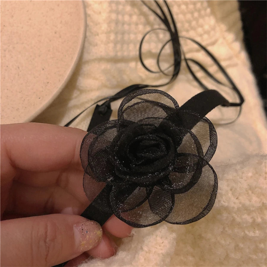 Lunivop New Fashion Vintage Black Flower Necklace for Women Niche Design Charms Choker Sweet Cool Party Jewelry Cosplay Gifts