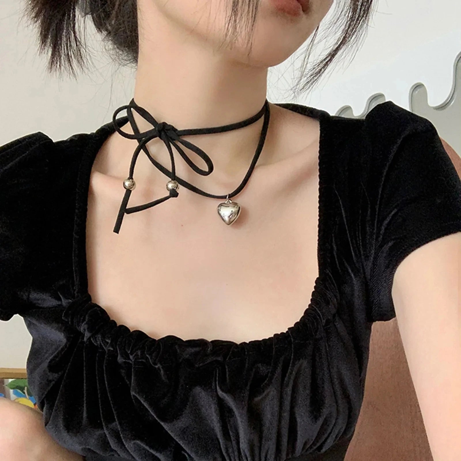 Lunivop Kpop Vintage Goth Heart Love Bowknot Pearl Beaded Necklace For Women  Y2k Aesthetic Harajuku 2000s EMO Jewelry Accessories