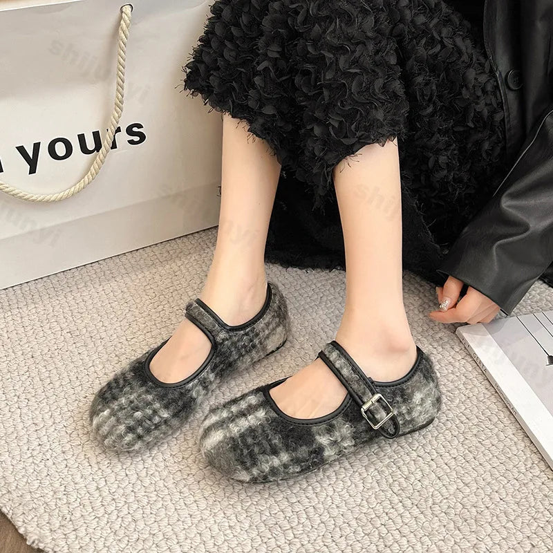 Lunivop Winter Shoes for Women Flats Wool Mary Janes Shoes Plaid Warm Boat Shoes Buckle Strap Plush Ballet Flats Autumn Loafers