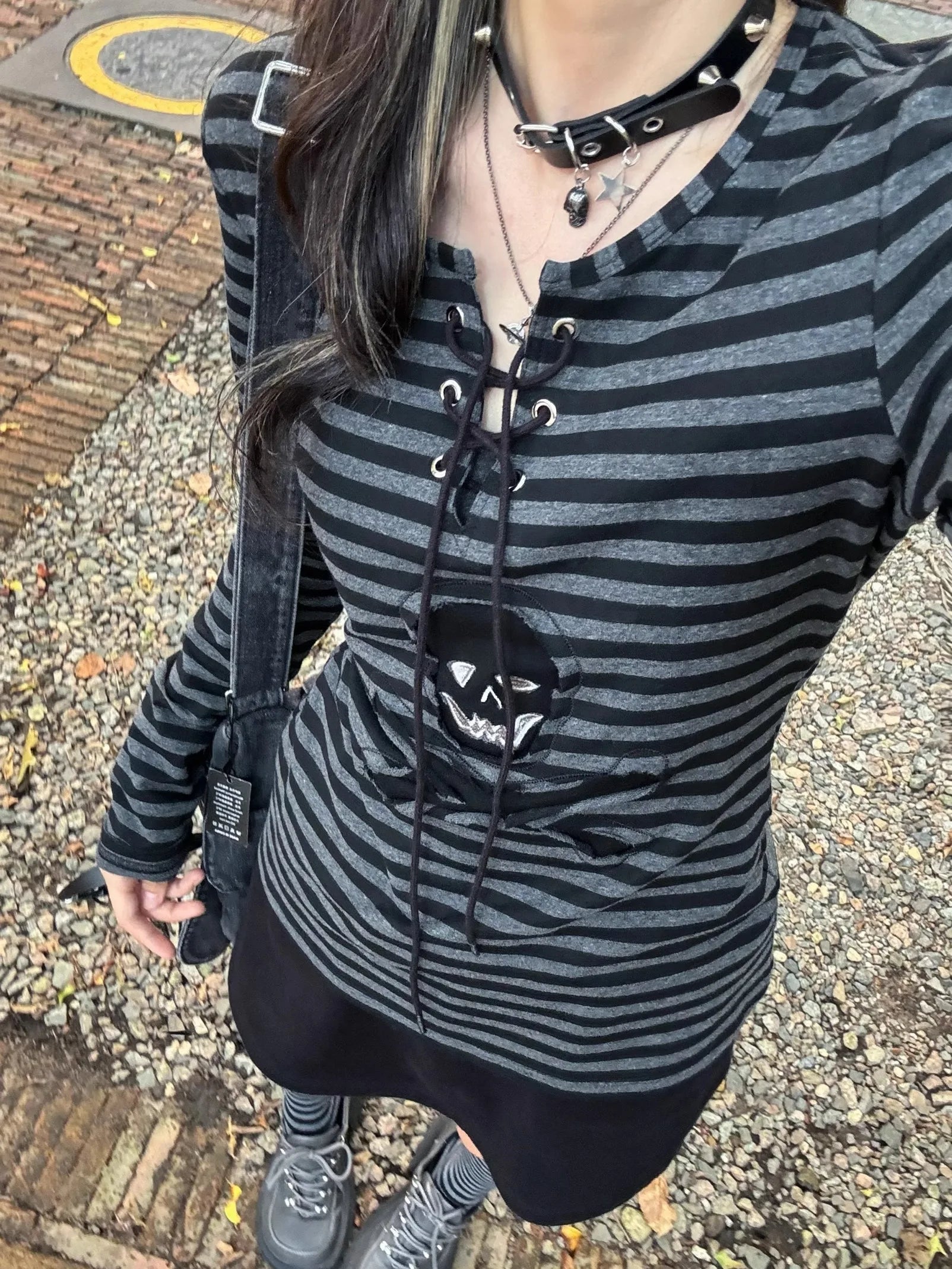 Lunivop Gothic Print T-shirt Women Lace Up Striped Tee Tops Y2k Vintage Grunge Tops Punk Style Streetwear Japanese 2000s Tops