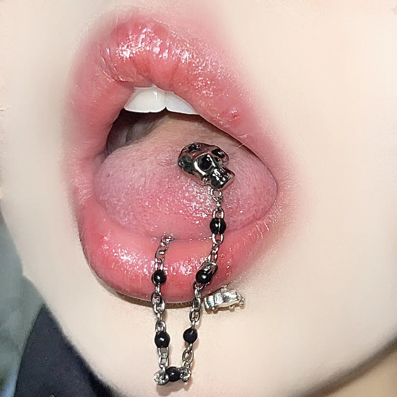 Lunivop Trendy Retro Skull Chains Tongue Studs Punk Goth Stainless Steel Drip Beads Tongue Rings With Piercing Jewelry for Teen Adult