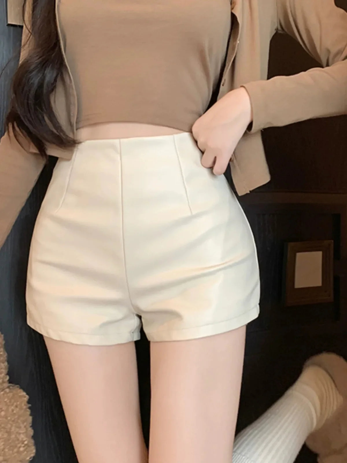 Lunivop Women's New Autumn Black Leather Shorts High-waisted Slimming Tight A- line Casual Pants For Smooth Slimmed Silhouette