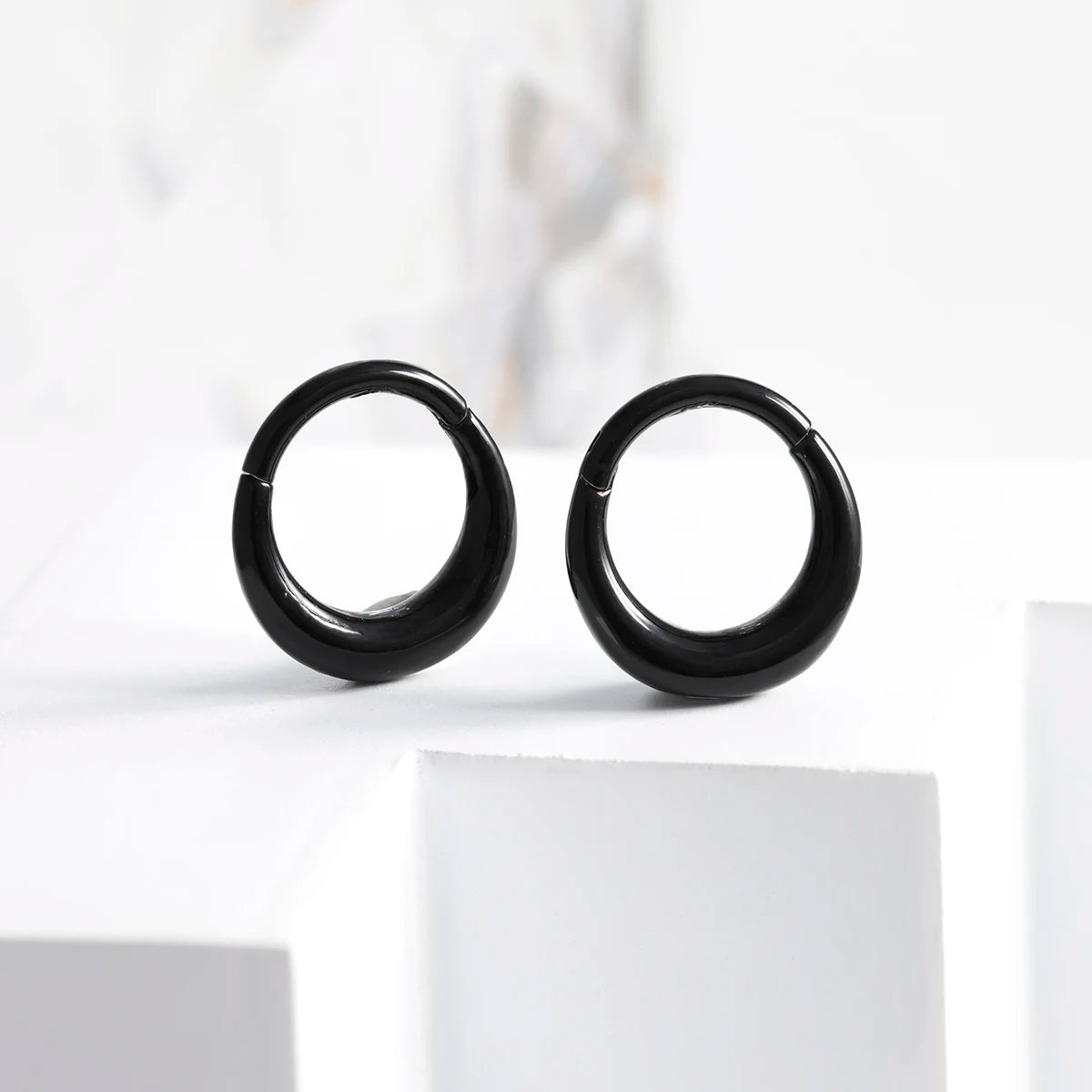 Lunivop  Chunky Hinged Segment Clicker Nose Ring Cartilage Earring High Polished Septum Piercing Jewelry for Women Men