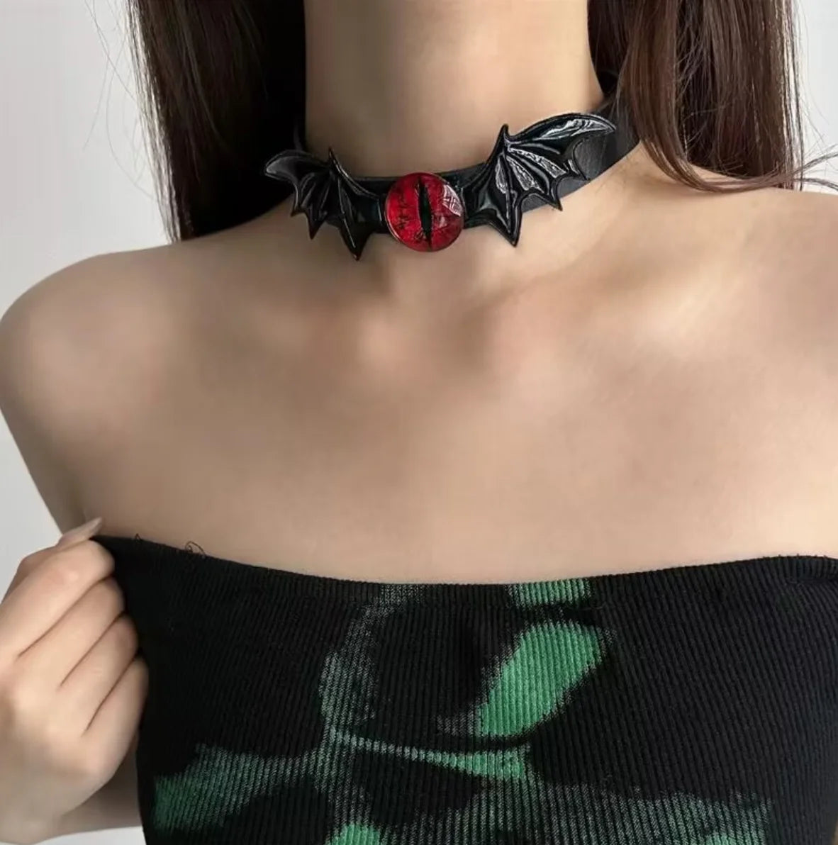 Lunivop Y2k Hot Girl Leather Demon Wing Collar Choker Necklace for Women Gothic Punk Necklace Halloween Party Jewelry Gift Accessories