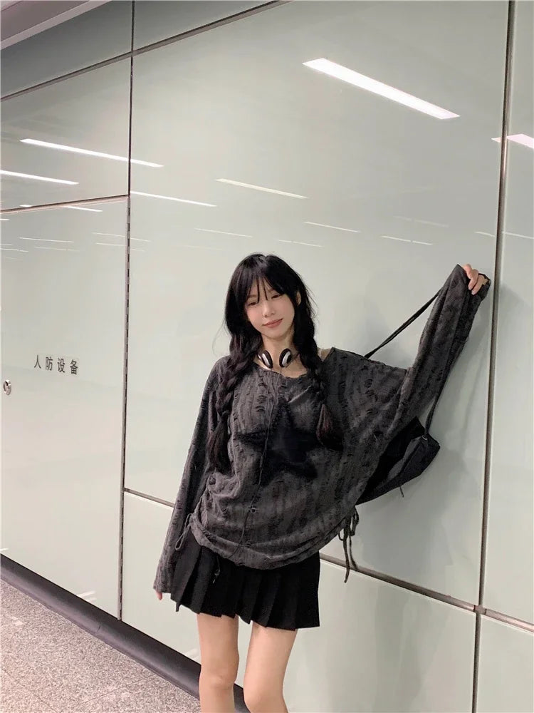Lunivop Streetwear Drawstring Pleated Loose Long-sleeved T-shirt Women Autumn New O-Neck Star Stitching Distressed Casual Tops