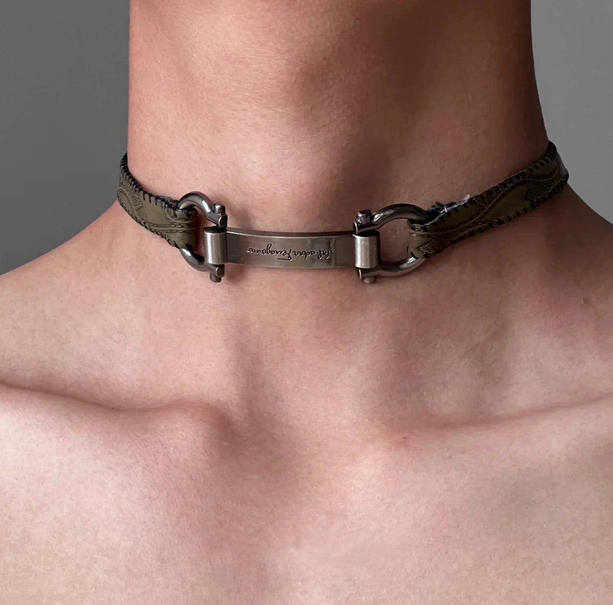 Lunivop Horseshoe Buckle Leather Metal Collar Choker Necklace for Women Men Y2k Hot Girl Retro Cool Punk Gothic Necklace