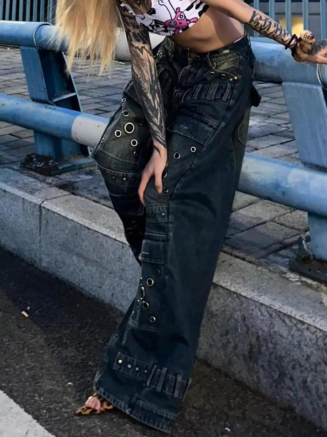 Lunivop Washed Distressed Rivet Jeans for Women Street Fashion Straight Jeans Harajuku Style Hip Hop High Street Y2k Trousers streetwear