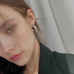 Lunivop New Trendy Simple Bling Golden Silvery Hoop Earrings for Women Exquisite Stainless Steel Earrings Sweet Elegant Party Jewelry