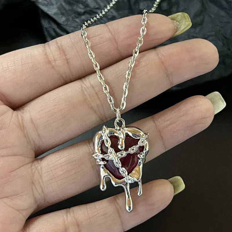 Lunivop Vintage Punk Angel Wings Pendant Heart Necklaces For Women Fashion Personality Zircon Crystal Chain Choker Goth Jewelry