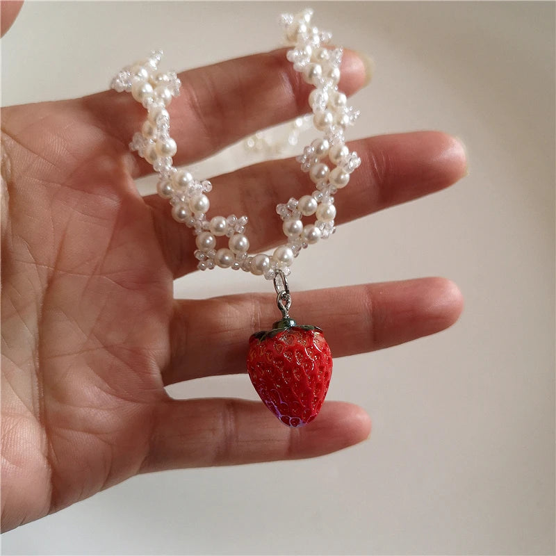 Lunivop Goth Cute Romantic Love Strawberry Pendant Handmade Pearl Beaded Necklace For Women Y2k Aesthetic Harajuku Jewelry Accessories