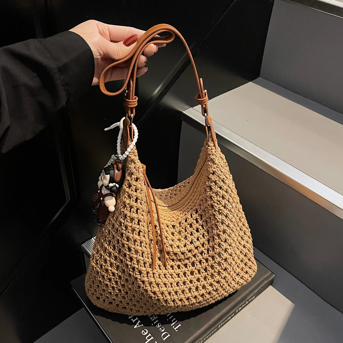 Lunivop  Travel Bag Hand-Woven Large-Capacity Straw Bag Women's New Beach Shoulder Bag Summer Tote Bag Seaside Play Travel Work Clothing to Work to School