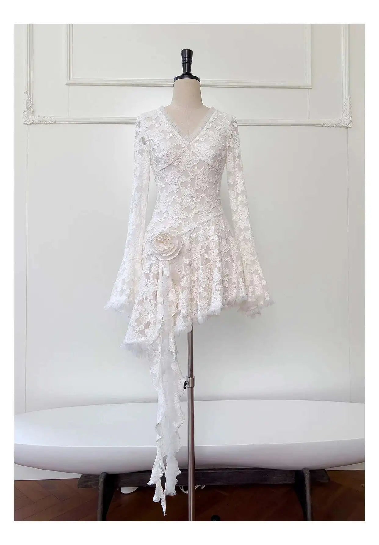 Lunivop Women's Lace Ruffled Asymmetric Design Dresses V Neck High Waist Long Sleeve Slim Elegant Dress Autumn 2025 New