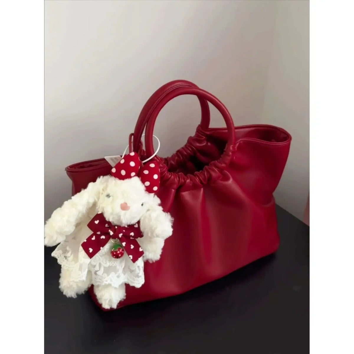 Lunivop  Fashion Red Wrinkle Simple Tote Bag Women Leather Large Capacity Cloud Shoulder Bag Ladies Pleated Luxury Premium Crossbody Bags