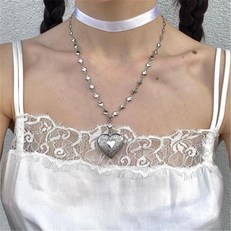 Lunivop Kpop Goth Harajuku Aesthetic Bow Heart Pendant Pearl Necklace For Women Egirl Y2k 2000s EMO Vintage Punk Jewelry Accessories