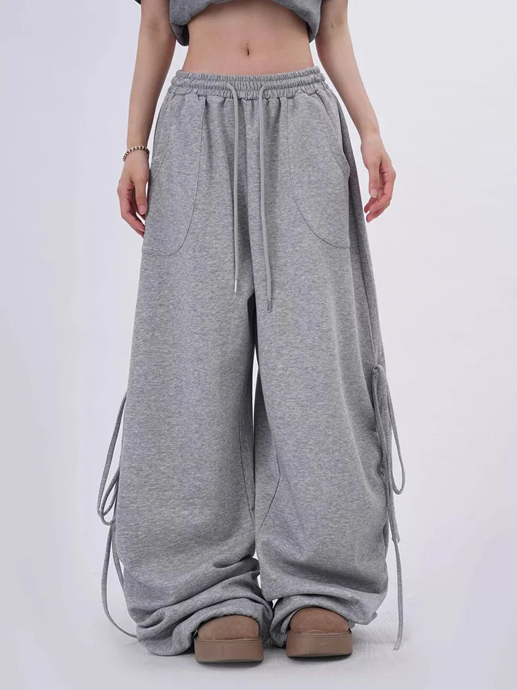 Lunivop Streetwear Gray Sweatpants Women Low Waist Loose Harajuku Pockets Pants American Casual Hip Hop Lace Up Oversize Bf Trousers New