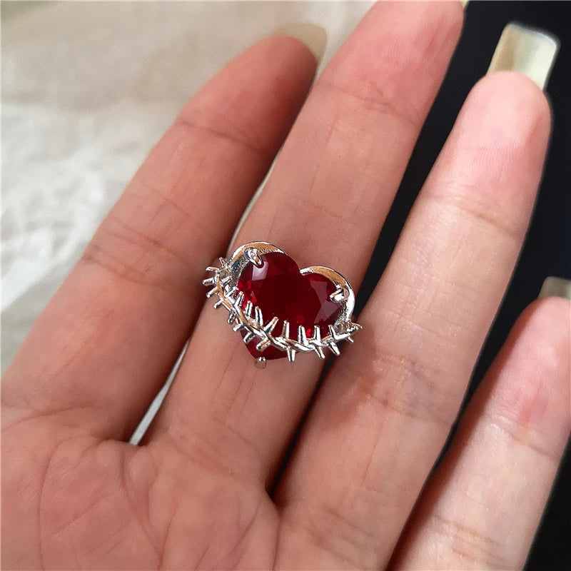 Lunivop Irregular Red Crystal Glass Heart Aesthetic Rings For Women Y2K Gothic Animal Spider Ring Creative Grunge Jewelry Accessories